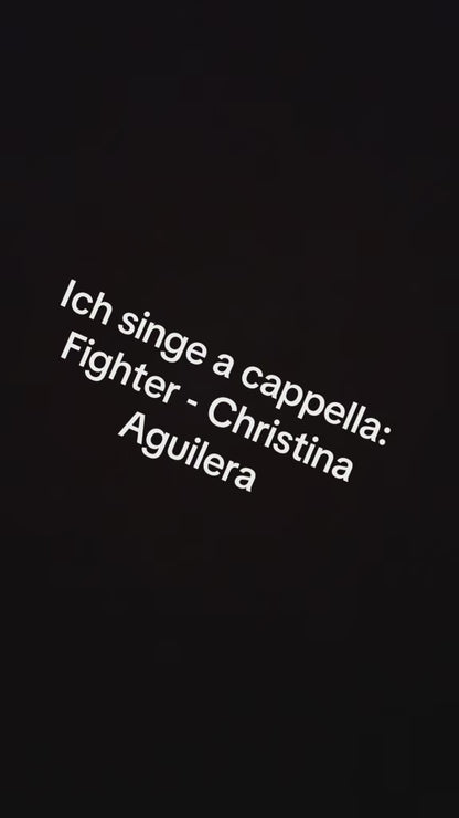 Video: Gesang - Fighter - Christina Aguilera Song