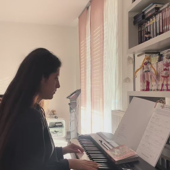 Video: Klaviermusik - Bound To You