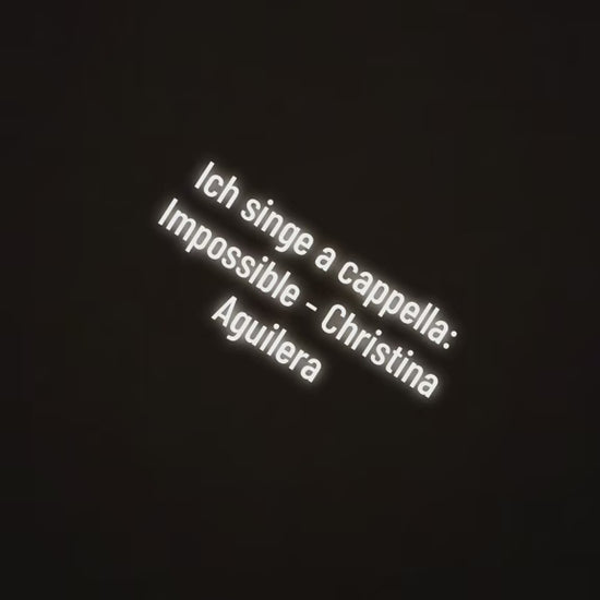 Video: Gesang - Impossible - Christina Aguilera Song